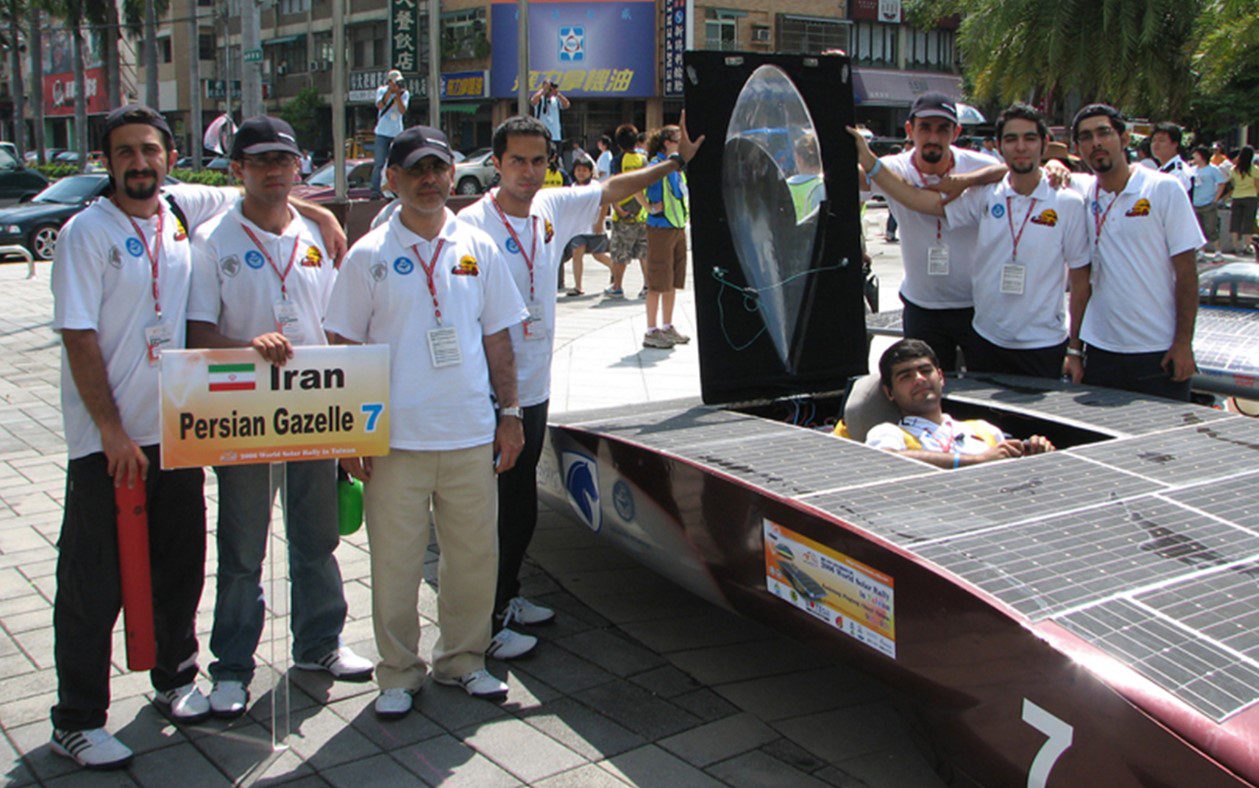 خودرو خورشیدی - الکتریکی غزال ایرانی 1